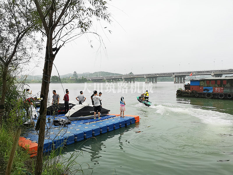 團隊風(fēng)采 (8) 團隊風(fēng)采 (8)