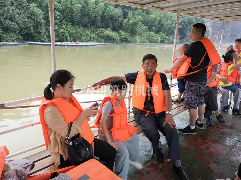 團隊風(fēng)采 (3) 團隊風(fēng)采 (3)