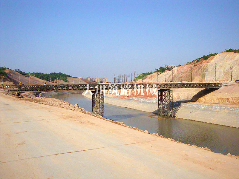 長(cháng)沙市河西先導區24+24+24m.80T鋼橋案例(二)